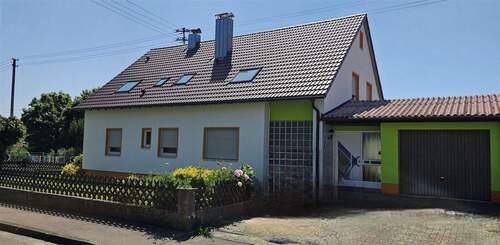 Zweifamilienhaus - 
