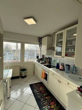 Küche - Attraktive 3-Zimmer-Eigentumswohnung mit zwei Balkonen und Wellnessbereich in Kassel-Harleshausen