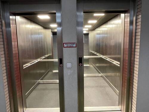 Fahrstuhl - 3 Zimmer Etagenwohnung in Kassel