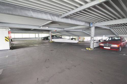 Parkhaus Dachgeschoss - 