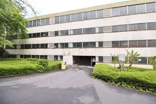 Parkhaus Einfahrt - 