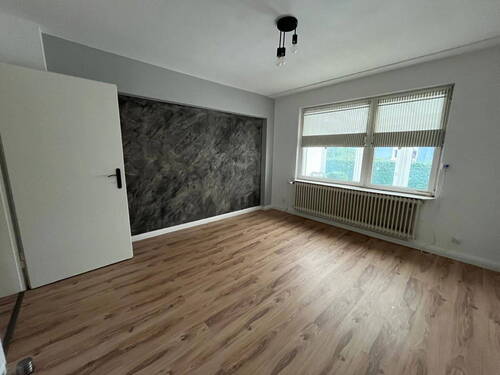 Bild 4 - Mehrfamilienhaus, Wohnhaus mit 235,00 m² in Hannover zum Kaufen