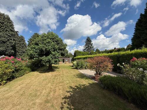 Gartenimpressionen - Doppelhaushälfte mit 84,00 m² in Gladbeck zum Kaufen