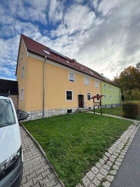 Strassenansicht 2 - 2 Zimmer Etagenwohnung in Sulzbach-Rosenberg