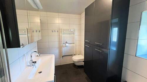 Badezimmer Erdgeschoss - 