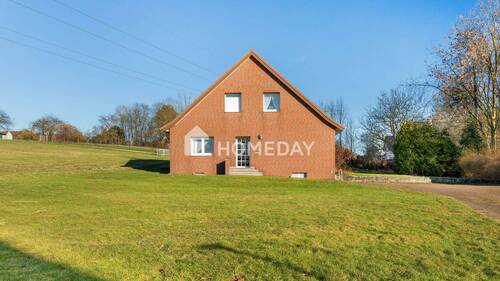 Außenansicht 1 - Einfamilienhaus mit 155,00 m&sup2; in Kirchlengern zum Kaufen