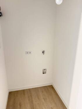 Bild 3 - 6 Zimmer Mehrfamilienhaus, Wohnhaus in Paderborn-Neuenbeken