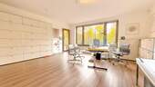 Praxis - 4 Zimmer Büro in Düsseldorf