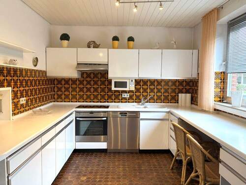 Küche - Reihenmittelhaus mit 120,10 m&sup2; in Moers zum Kaufen