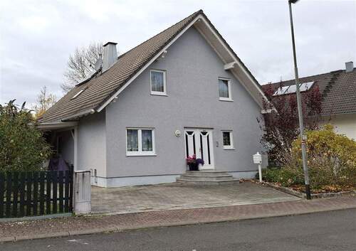 Aussenansicht - 6 Zimmer Einfamilienhaus zum Kaufen in Kirchheim