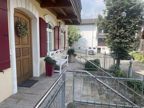 Bild 2 - 2 Zimmer Etagenwohnung zum Kaufen in Oberaudorf