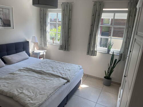Schlafzimmer Ansicht 1 - 