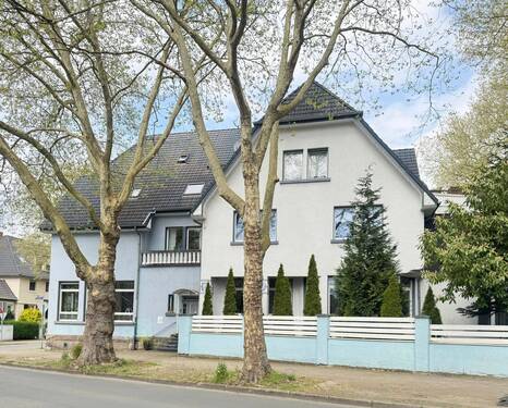 Außenansicht - Helle Erdgeschosswohnung am Volkspark in Bochum-Günnigfeld