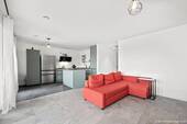 Bild 2 - 4 Zimmer Etagenwohnung zum Kaufen in Poing