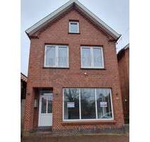 Modernes Büro Ladenlokal in bester Lage von Weener !