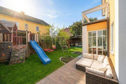 Garten - 7 Zimmer Einfamilienhaus in Fürstenfeldbruck / Aich