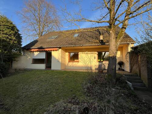 Gartenansicht - 8 Zimmer Einfamilienhaus in Syke / Barrien