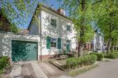 Hausansicht - Bullerbü in Berlin - Familienidylle im Fliegerviertel