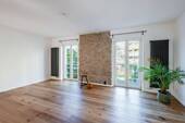 Wohnbereich mit Terrassen- und Gartenzugang - 