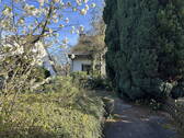 Oberer Garten Nordansicht Haus - Doppelhaushälfte in beliebter Lage - Stilvolles Wohnen im Herzen eines großen Gartens