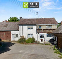 Vermietetes Einfamilienhaus mit Schopf und Carport mitten im Kammeltal