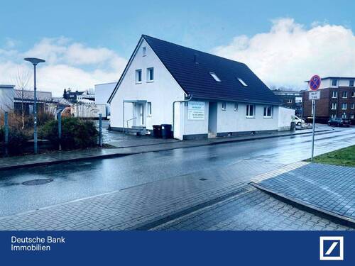 Straßenansicht - Gewerbeobjekt in Lübeck 'St. Lorenz Nord'