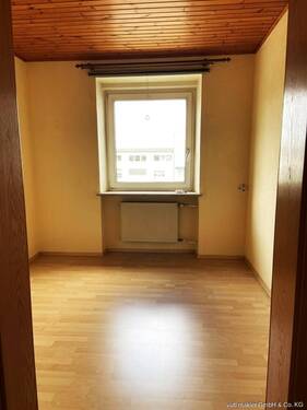 VUB0001924-12 - 