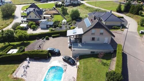 Bild 4 - Einfamilienhaus mit 212,00 m² in Beuren zum Kaufen