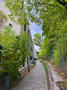 Hausansicht - Etagenwohnung mit 98,00 m² in Zirndorf zum Kaufen