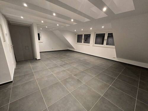 Studio - 