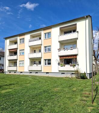 Hausansicht.jpg - Schöner Wohnen mit bester Infrastruktur im Norden von Oberursel