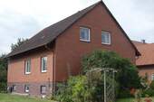 3052 Ansicht vom Vorgarten - 