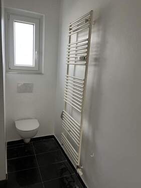 Bad - 3 Zimmer Etagenwohnung in Krefeld