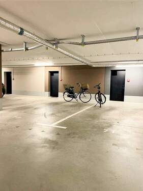 23 Tiefgarage - 