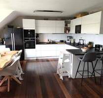 Großzügige Maisonette mit Kamin, Loggia & Einbauküche - Wohnen mit Weitblick - Remscheid West