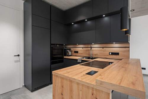 Küche im Erdgeschoss (9,37m²) - 