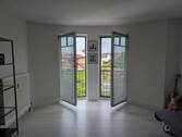 Wohnzimmer - 2 Zimmer Etagenwohnung zum Kaufen in Hockenheim
