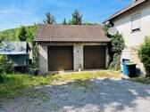 Garagengebäude mit Satteldach und Hofraum - Einfamilienhaus mit 160,00 m&sup2; in Oberaurach zum Kaufen