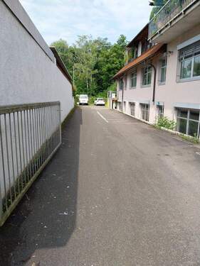 Zufahrt Hof - Halle in Radolfzell am Bodensee