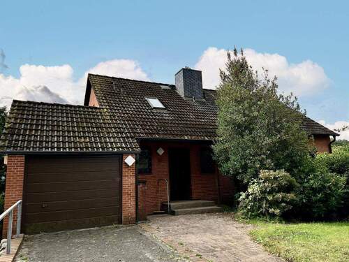 Ansicht Straßenseite - 6 Zimmer Mehrfamilienhaus, Wohnhaus zum Kaufen in Rosengarten