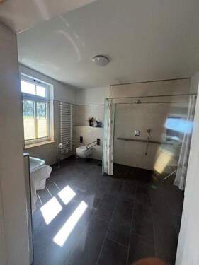 Bad EG - 5 Zimmer Doppelhaushälfte in Rostock