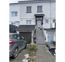 Platzwunder, Reihenmittelhaus in begehrter Höhenlage Kirchheims - Kirchheim unter Teck