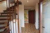 Diele mit Treppenhaus - 