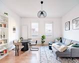 Wohn- & Essbereich im 1.Obergeschoss - 2 Zimmer Mehrfamilienhaus, Wohnhaus in Stuttgart