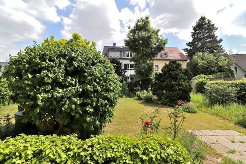 Gartenansicht I - Grundstück in Frankfurt am Main