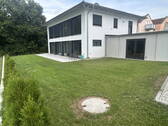 Garten Suedseite - 4 Zimmer Etagenwohnung zur Miete in Eggenfelden
