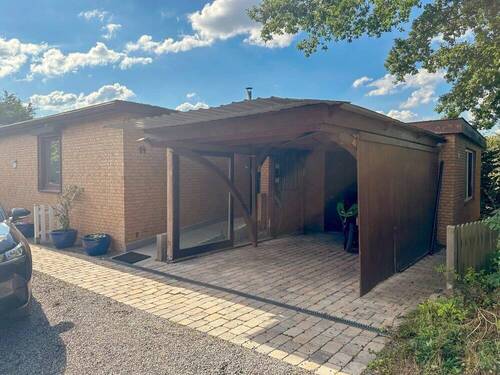 1-942 LooseImmo Carport - Mehrfamilienhaus, Wohnhaus mit 75,00 m² in Timmendorfer Strand / Niendorf zur Miete