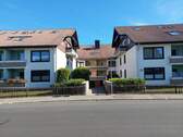 Hausansicht von der Straße - 2 Zimmer Etagenwohnung zum Kaufen in Braunlage