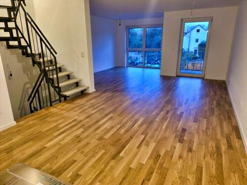 Erdgeschoss - Einrichtungsbeispiel - 5 Zimmer Reihenendhaus zum Kaufen in Groß-Zimmern