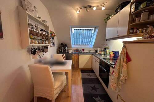 3. Küche - 2 Zimmer Einfamilienhaus in Remscheid